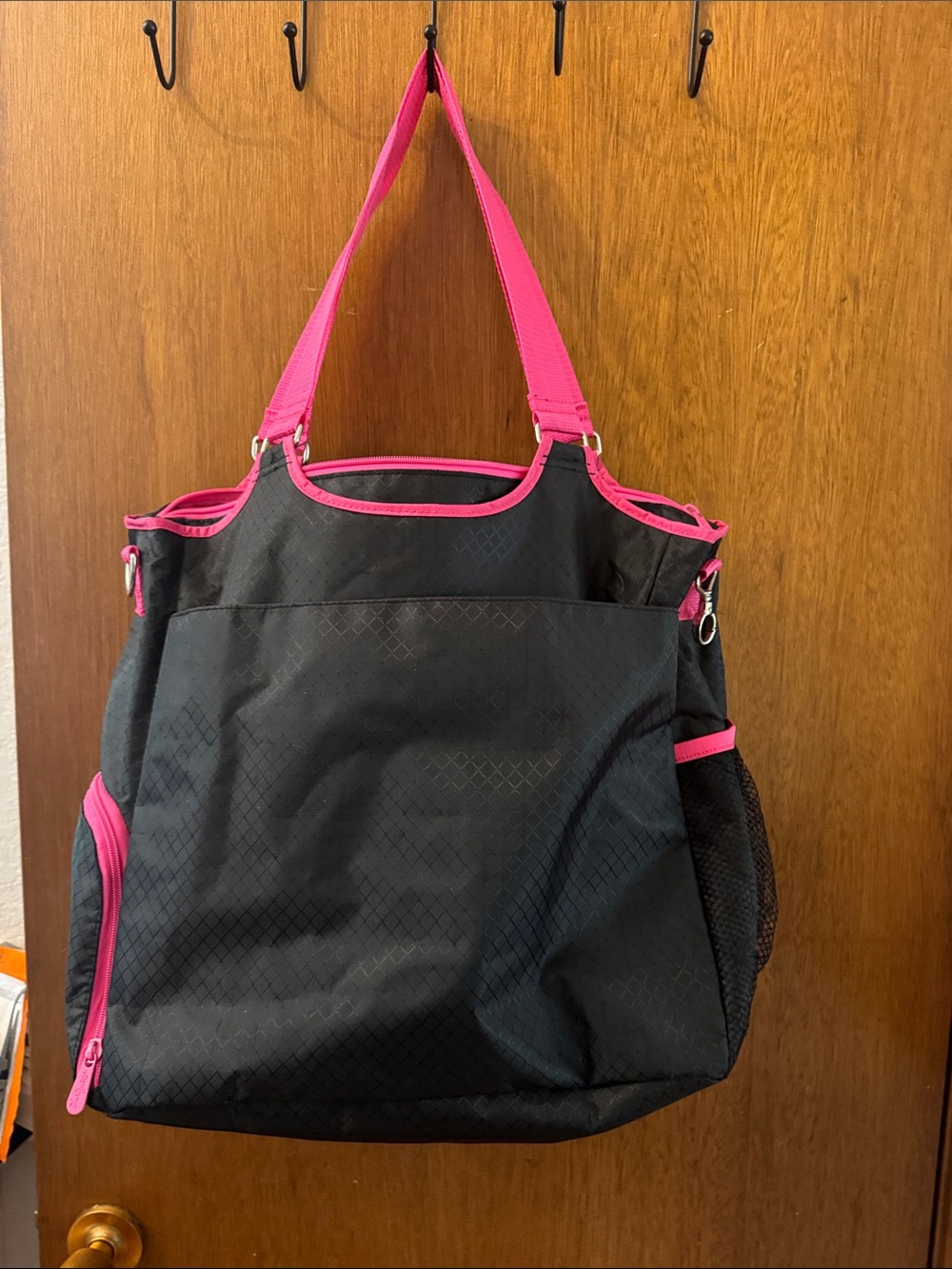 thirty-one Black Tote with Hot Pink Trim and Straps